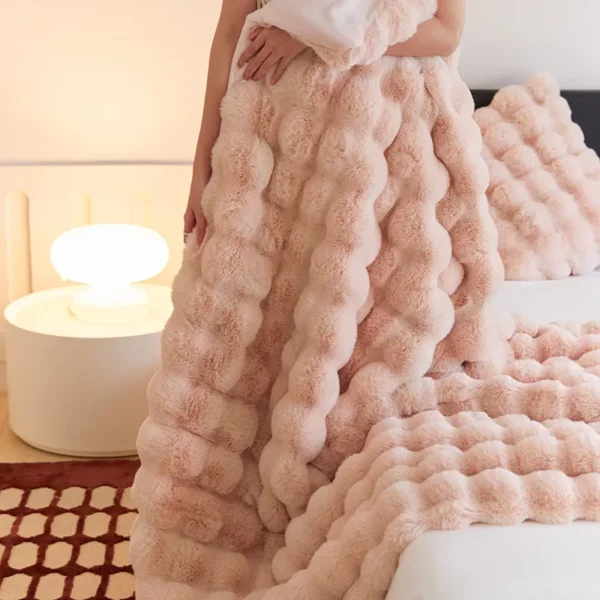 Winter Warm Faux Fur Blankets for Beds Luxury Super Soft Plush Blanket Sofa Cover Fluffy Throw 3 Experience unparalleled luxury with our CozyChic Winter Faux Fur Blanket. Super soft and warm, it's perfect for beds, sofas, or as a stylish accent piece.