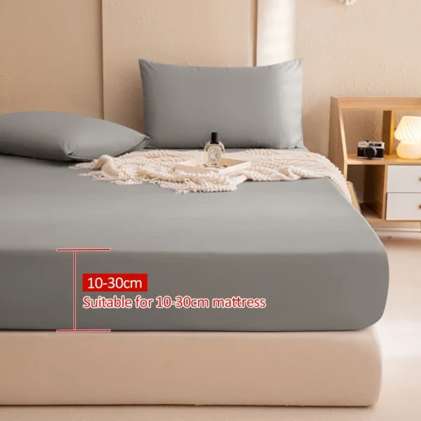 100 Waterproof Mattress Covers Protector Adjustable Non slip Bed Fitted Sheet With Elastic Band for Queen 1 Ensure your mattress stays clean and dry with our Adjustable Non-Slip Waterproof Mattress Topper. Featuring a 100% waterproof design and elastic band with adjustable fit for queen and king beds in various sizes.