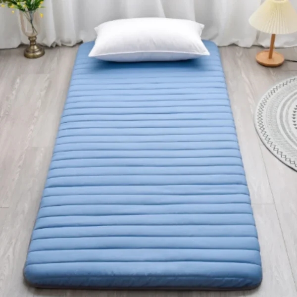 Student Mattress Single Dormitory Soft Mattress Household Sponge Mattress Folding Floor Sleeping Mattress Tatami Rental Bedding Ensure a comfortable sleep in your student dorm with this soft mattress. Made from high-quality sponge material, it's perfect for floor sleeping and can be easily folded for storage.