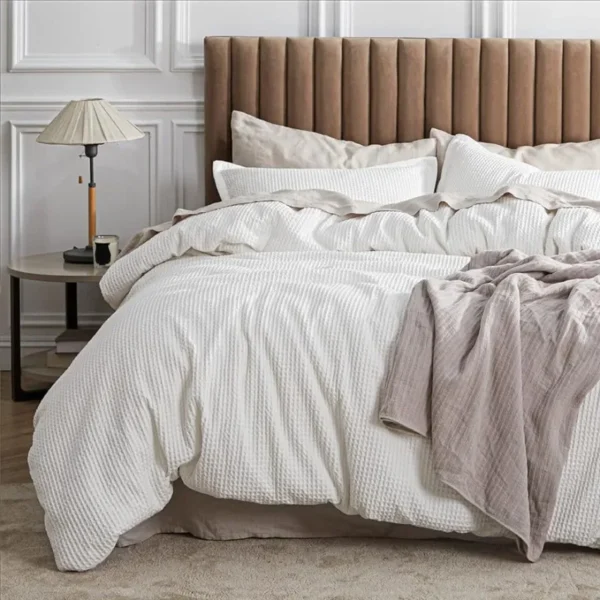 100 Cotton Waffle Weave Coconut White Duvet Cover Queen Size Soft and Breathable Queen Duvet Cover Transform your bedroom into a serene sanctuary with our 100% Cotton Waffle Weave Coconut White Duvet Cover Queen Size. Crafted for comfort and style, this duvet cover set promises a restful night's sleep. Elevate your bedding experience effortlessly.